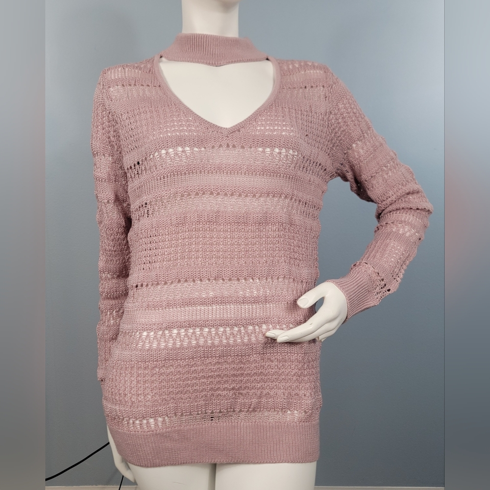Soho Jeans for NYC V neck open knit lightweight lavender boho sweater size small